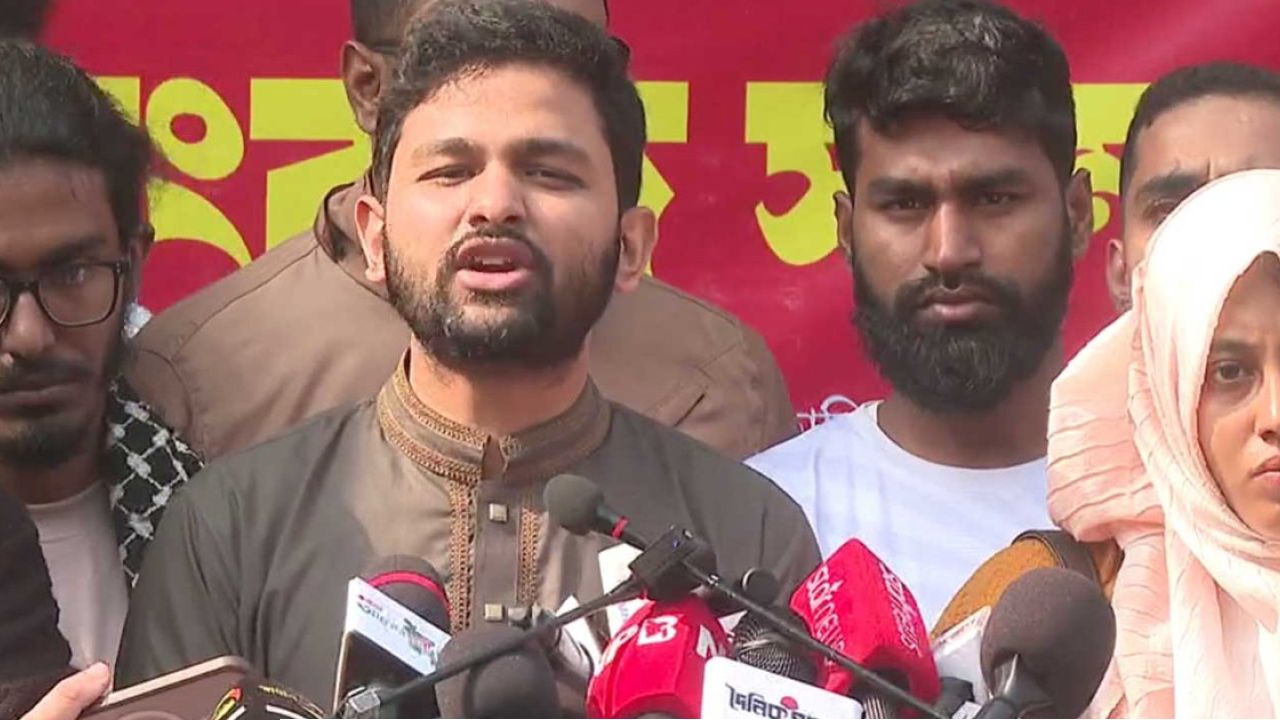 ইনকিলাব মঞ্চের জাবেরের পোস্ট: তিন প্রার্থীকে নিয়ে