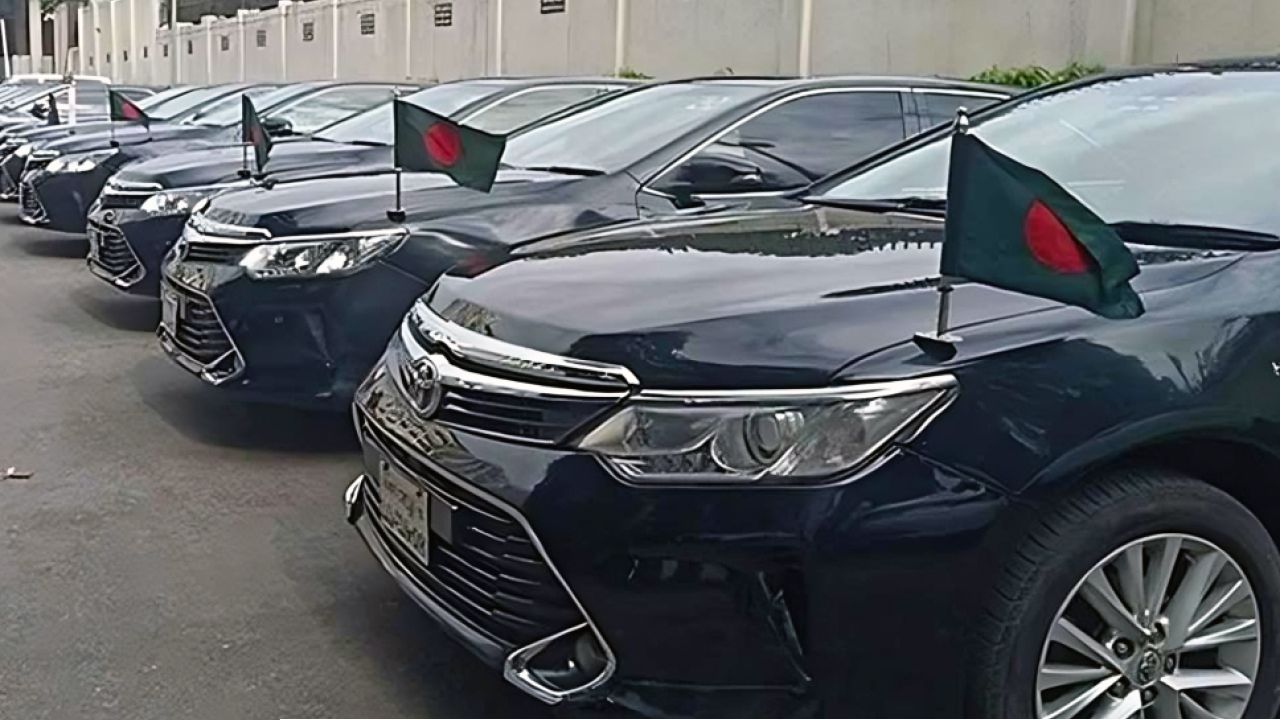 নতুন মন্ত্রীদের জন্য ৫০ গাড়ি চেয়েছে মন্ত্রিপরিষদ বিভাগ