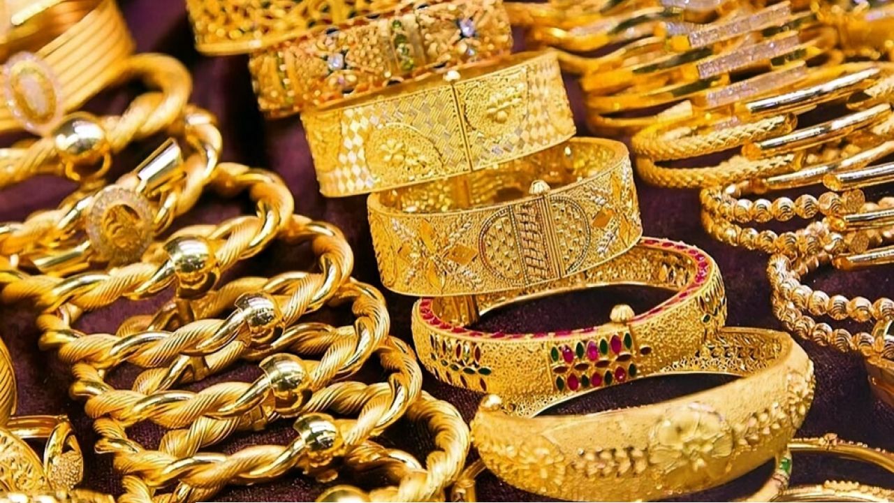 ফের কমলো স্বর্ণের দামে