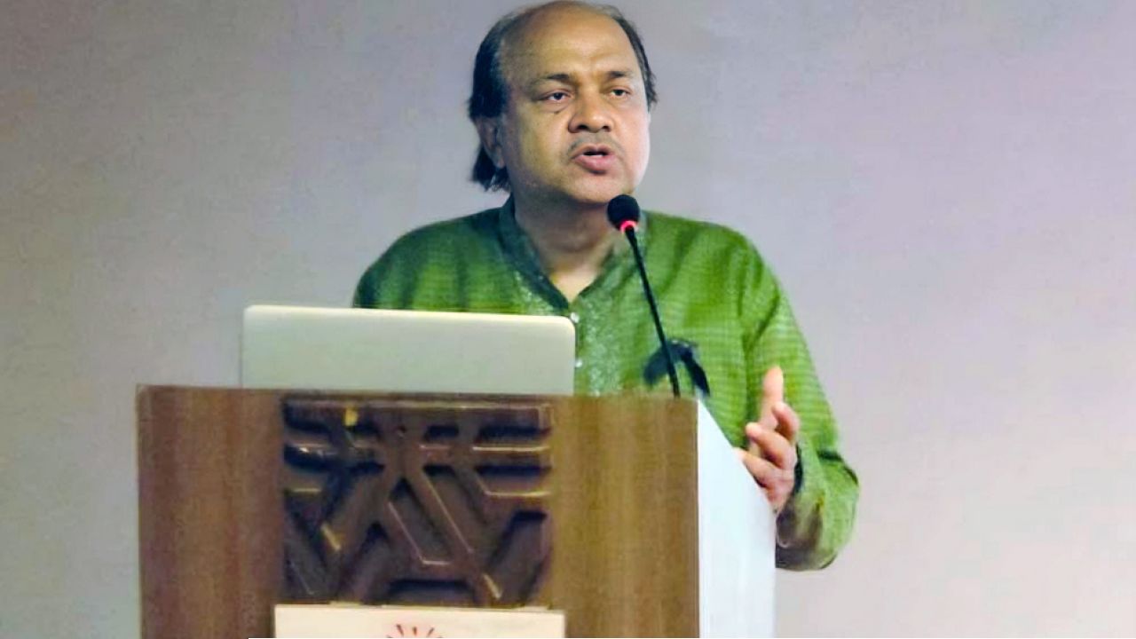 অপ্রয়োজনে ইংরেজি শব্দ ব্যবহার বন্ধ করতে হবে: হাসান হাফিজ