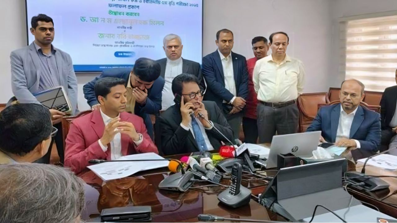 এসএসসি পরীক্ষা আগামী ২১ এপ্রিল অনুষ্ঠিত হবে: শিক্ষামন্ত্রী