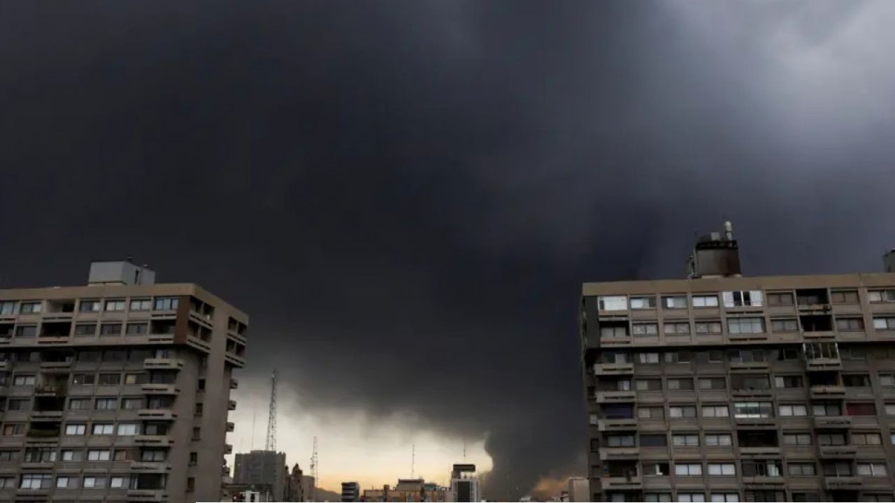 ইরানে এসিড বৃষ্টি হওয়ার সম্ভাবনা