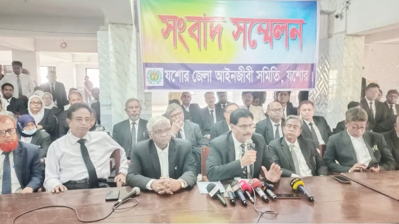 দুই বিচারকের অপসারণ দাবি যশোর বার সমিতির, ১১ মার্চ স্মারকলিপি