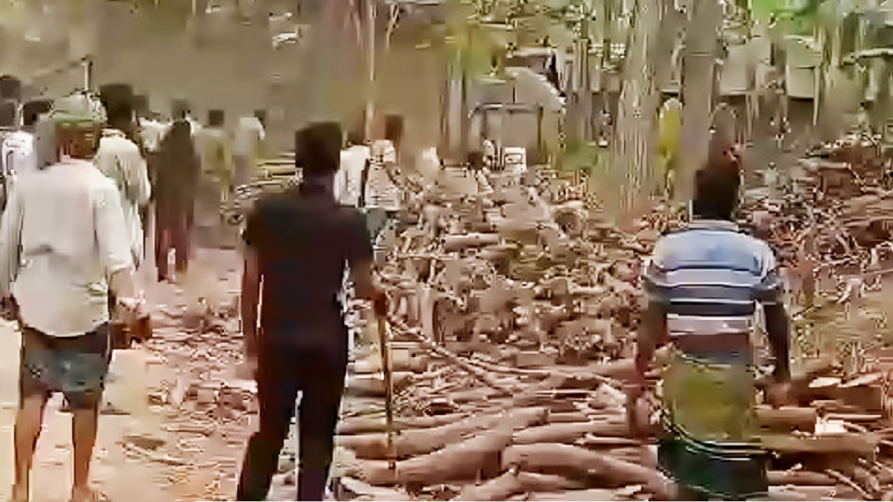 মসজিদের কমিটি গঠন নিয়ে সংঘর্ষ, আহত অন্তত ১৫