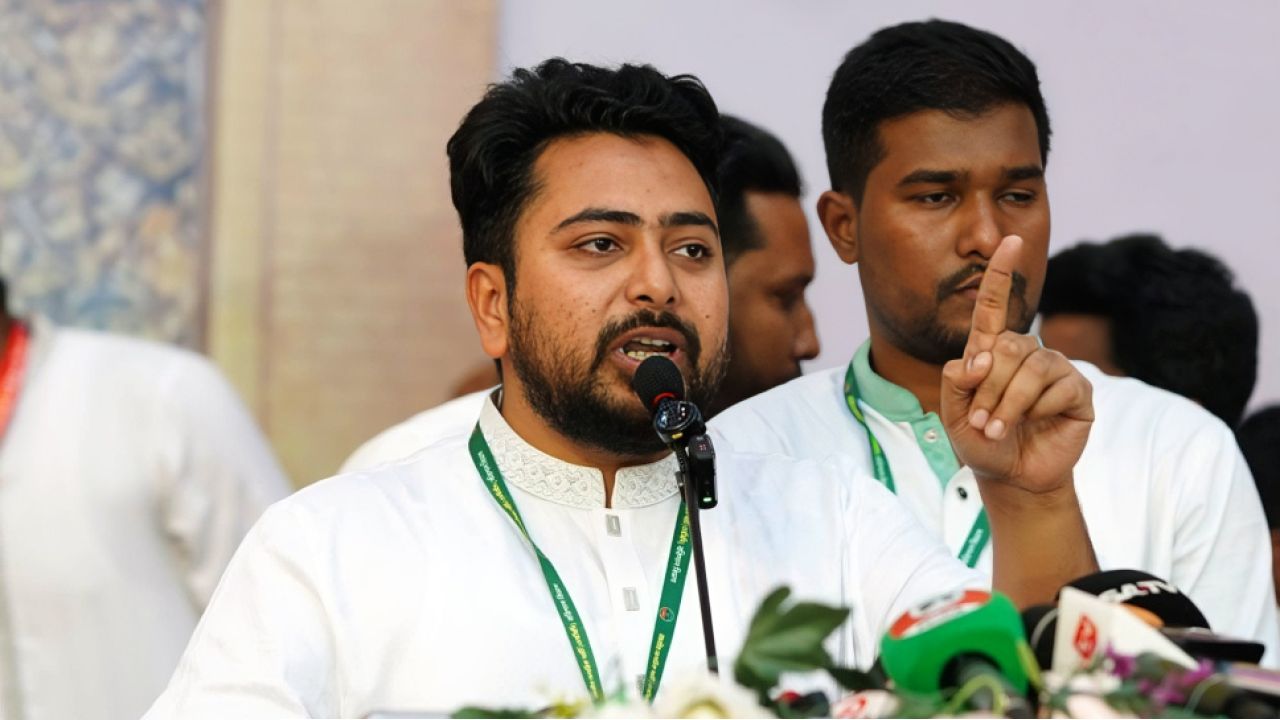 ৫ আগস্টের পরাজিত শক্তি এখনো ষড়যন্ত্রে লিপ্ত: নাহিদ ইসলাম