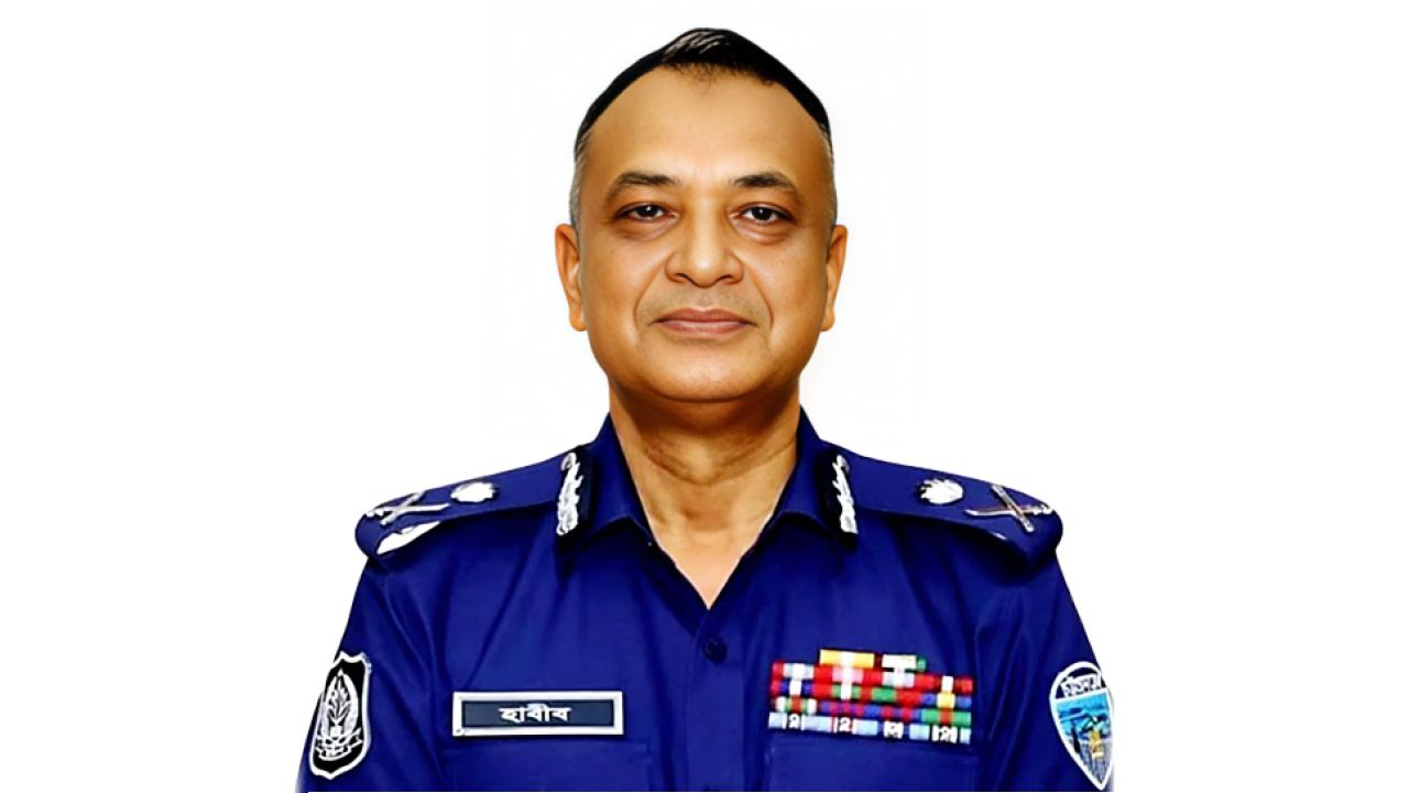 র‍্যাবের নতুন মহাপরিচালক হিসেবে দায়িত্ব পেলেন আহসান হাবীব পলাশ