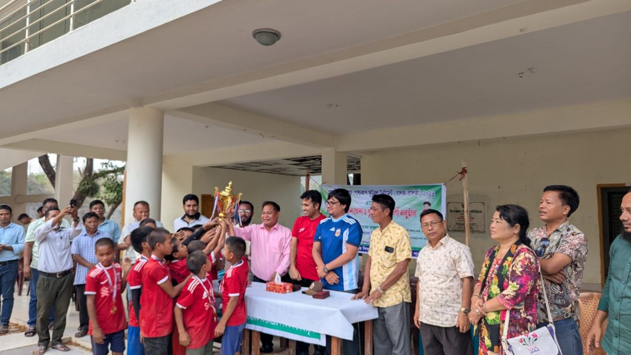 ওয়াক চাক্কু পাড়া বালক ও নাইন্দারী পাড়া বালিকা চ্যাম্পিয়ন