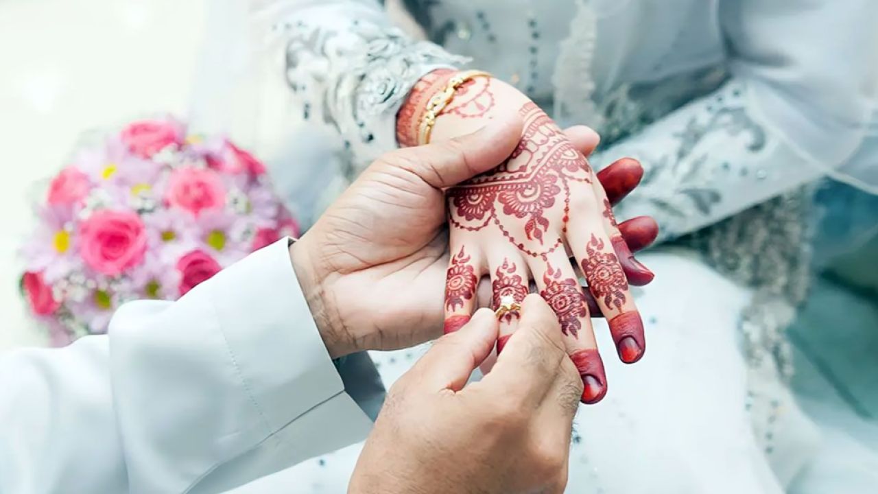 পছন্দের মানুষকে বিয়ে করতে যেভাবে দোয়া করবেন