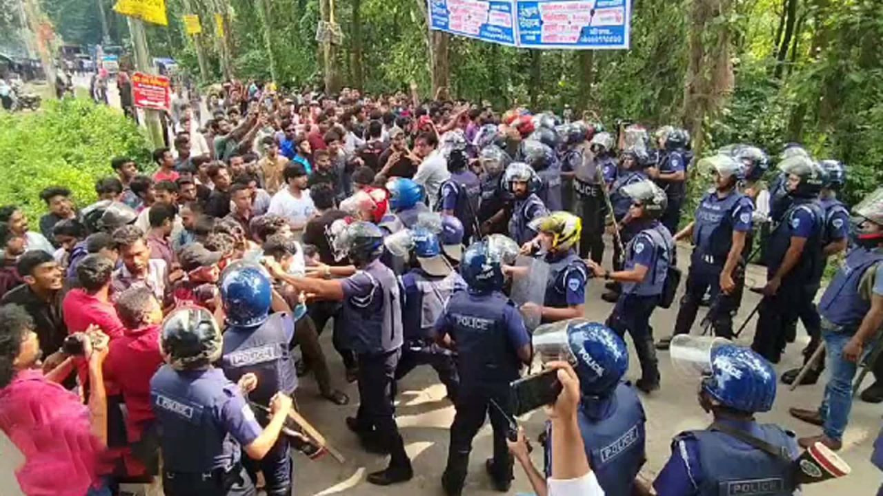 ১১ জুলাইকে &lsquo;কুমিল্লা বিশ্ববিদ্যালয় প্রতিরোধ দিবস&rsquo; হিসেবে স্বীকৃতি