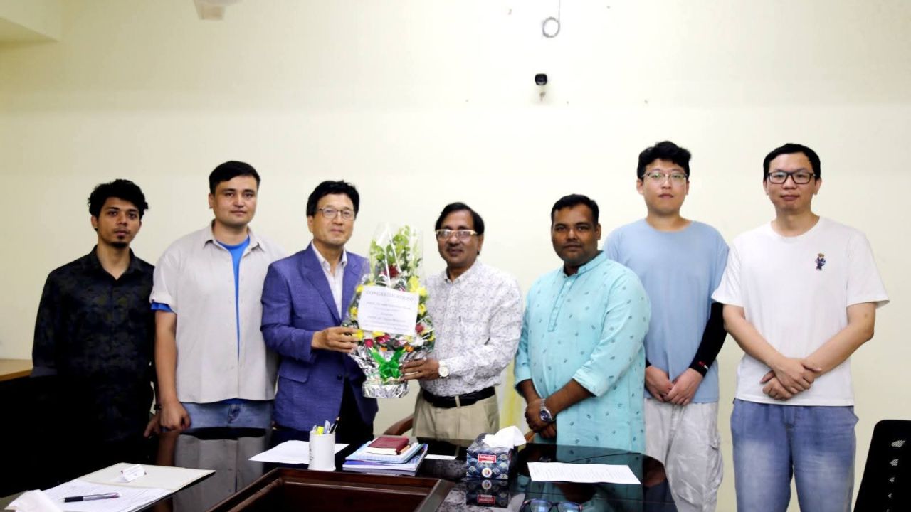 মাভাবিপ্রবি'র ভিসির সঙ্গে কংজু ন্যাশনাল ইউনিভার্সিটির প্রতিনিধিদলের মতবিনিময়