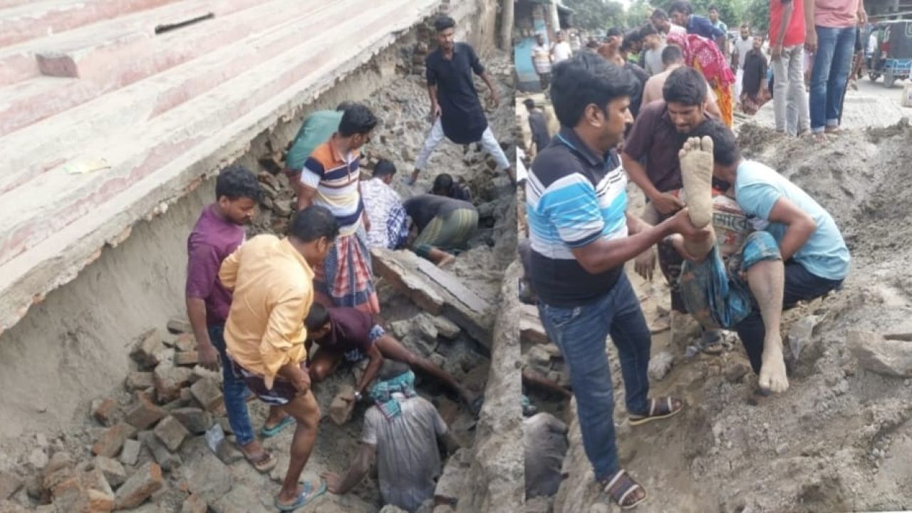 চাঁপাইনবাবগঞ্জে ড্রেন নির্মাণকাজে প্রাচীর ধস, আহত ৪