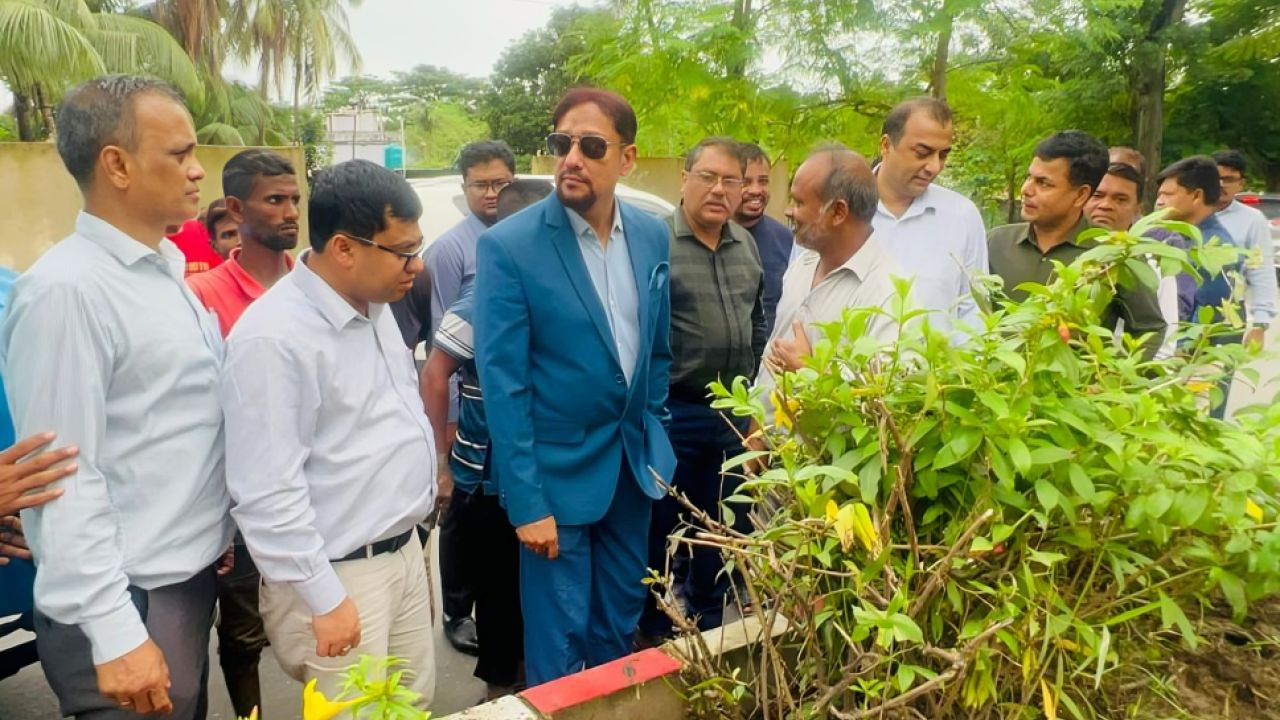 উন্নয়নের সুফল প্রতিটি ওয়ার্ডে ছড়িয়ে দিতে চাই: চসিক মেয়র