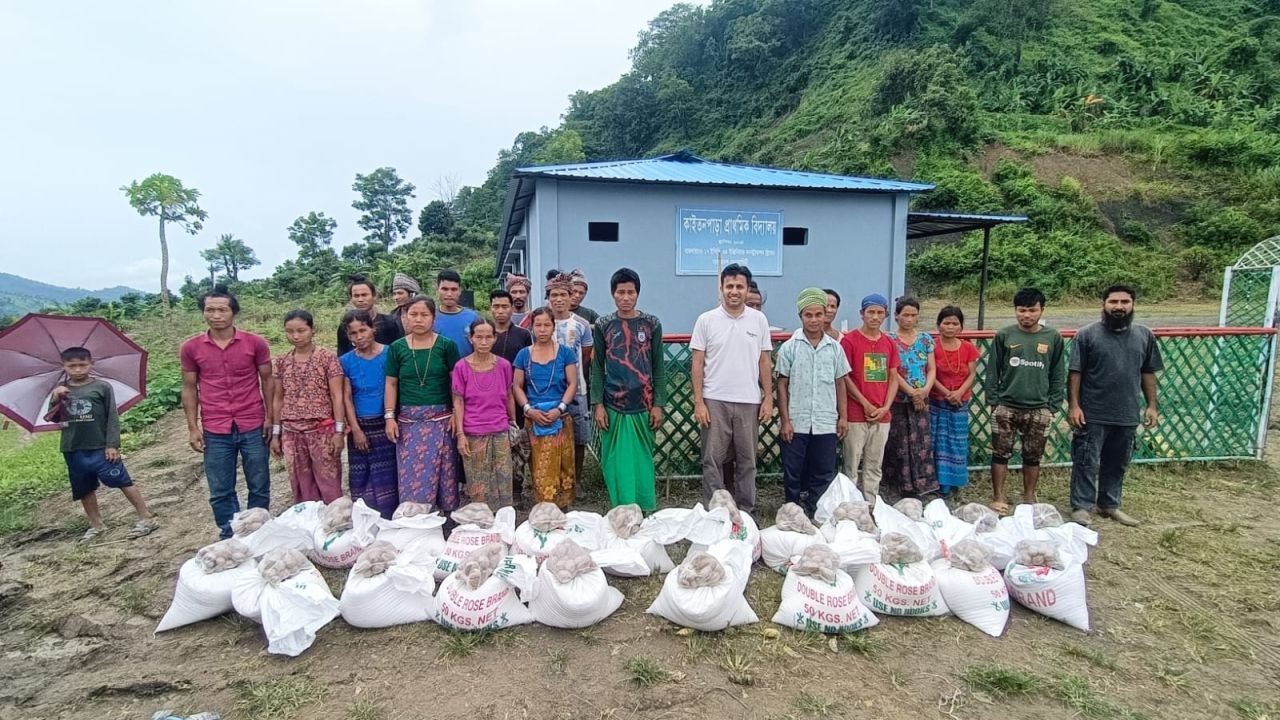 বন্যা ও পাহাড় ধসে ক্ষতিগ্রস্ত ২ হাজার পরিবারে পুনর্বাসন