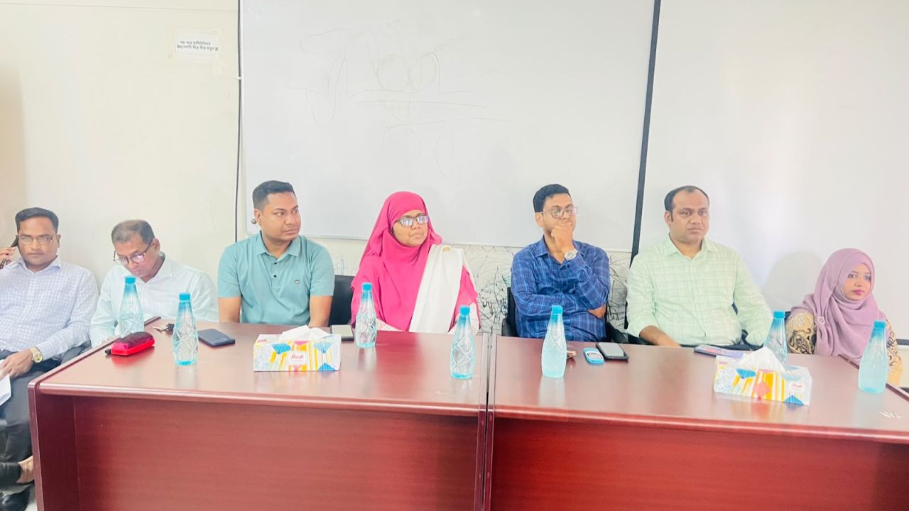 মাভাবিপ্রবিতে বিনামূল্যে চিকিৎসা-টিকা, সেবা পেল ৩০০ পশু