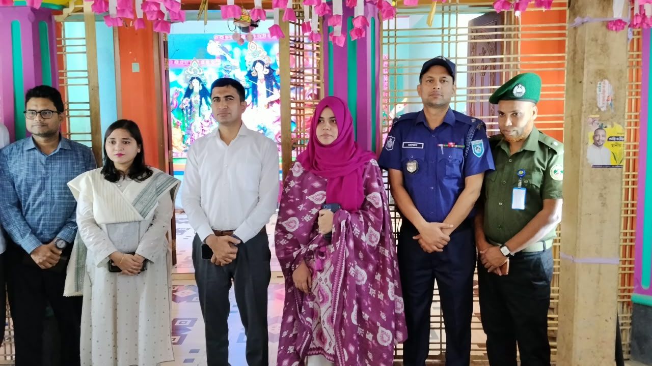 ফরিদপুর উপজেলার বিভিন্ন পূজামণ্ডপ পরিদর্শনে আমিনুল ইসলাম পাবনা জেলা প্রশাসক